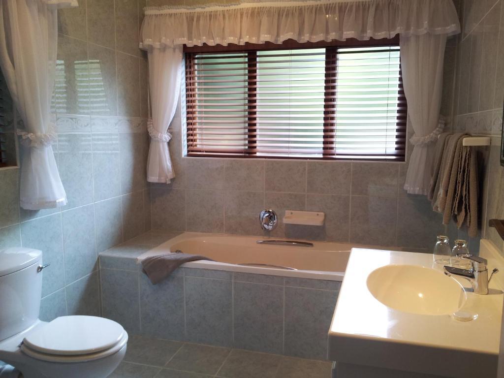 Waterfront Lodge Knysna Room photo